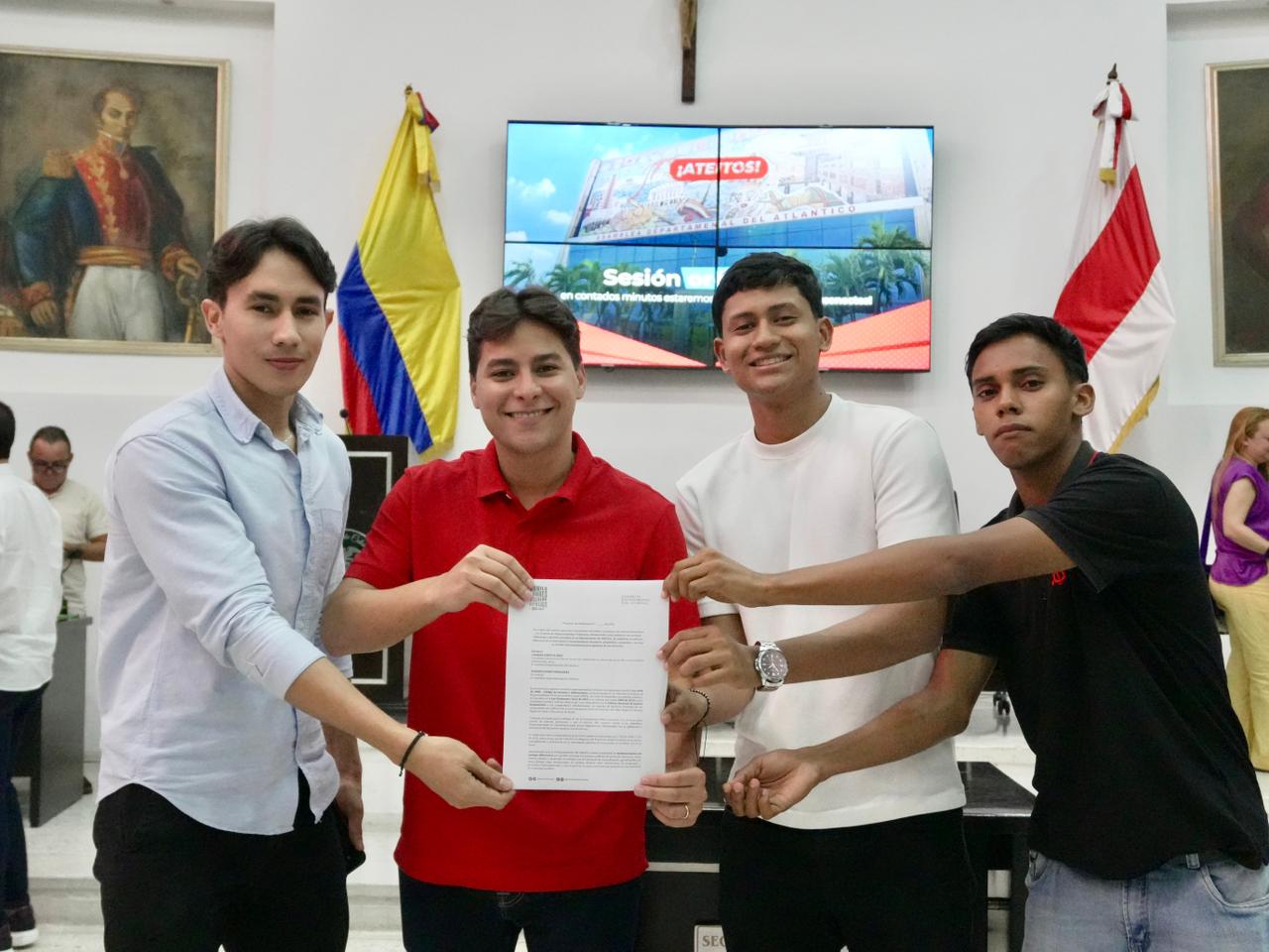 Diputado, Camilo Torres abre segunda oportunidad para los jóvenes tras aprobar ordenanza